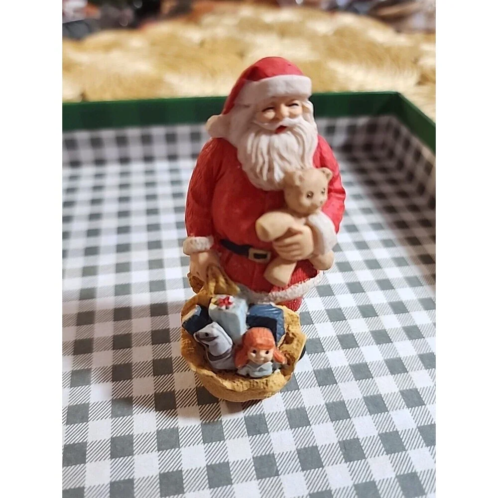 Midwest Importers Santa with Bag Of Toys Figurine 4